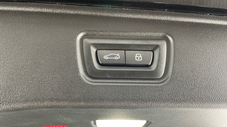 BMW i5 250kW eDrive40 M Sport Pro 84kWh 5dr Auto [Comf+] Electric Estate